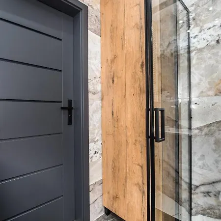 Jagielonska 1/3 Appartement *